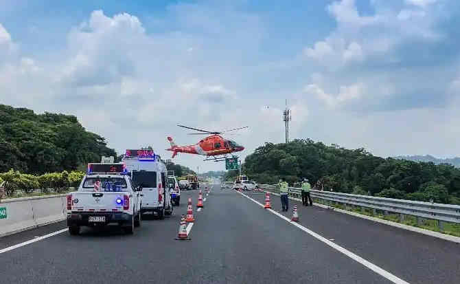 鞍山高速公路汽车救援案例